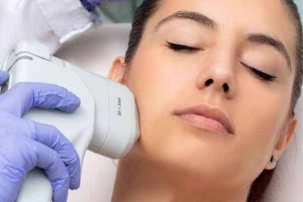 Why Do People Choose HIFU for a Non-Surgical Facelift? 1 Why do people consider HIFU Calne?